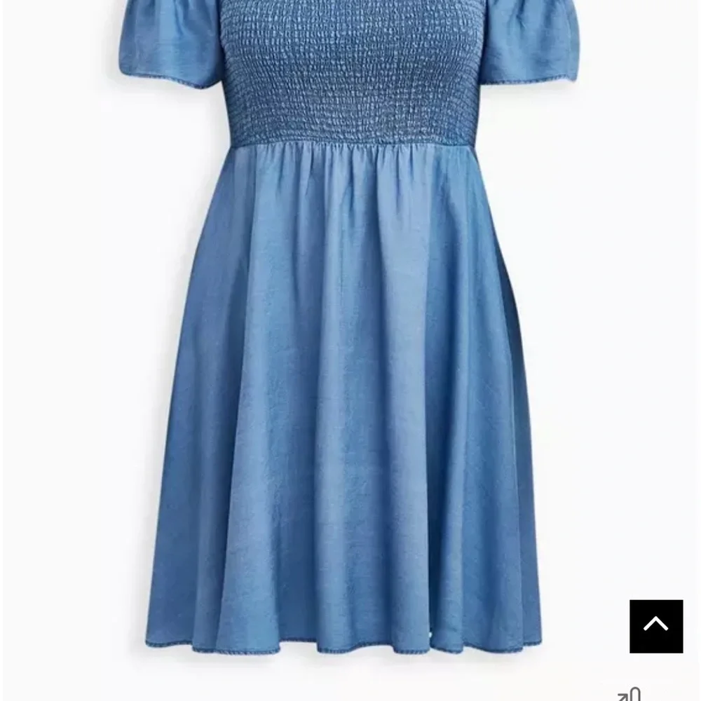 EUC Torrid Shirred Chambray Dress - Picture 6 of 6